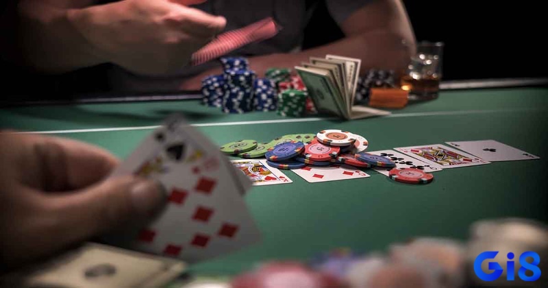 Một số chiến thuật cơ bản giúp người mới chơi poker online tránh sai lầm và nâng cao cơ hội thắng