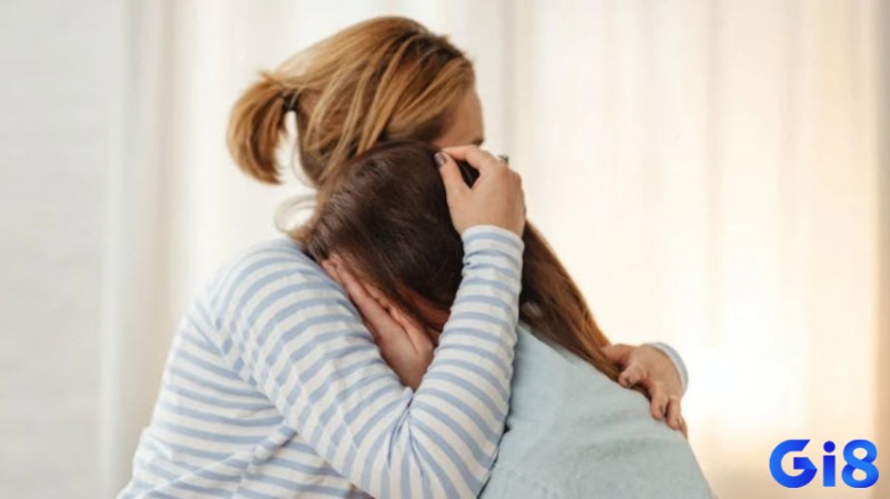 Mộng thấy mẹ khóc nhắc nhở bạn hãy kiên trì 