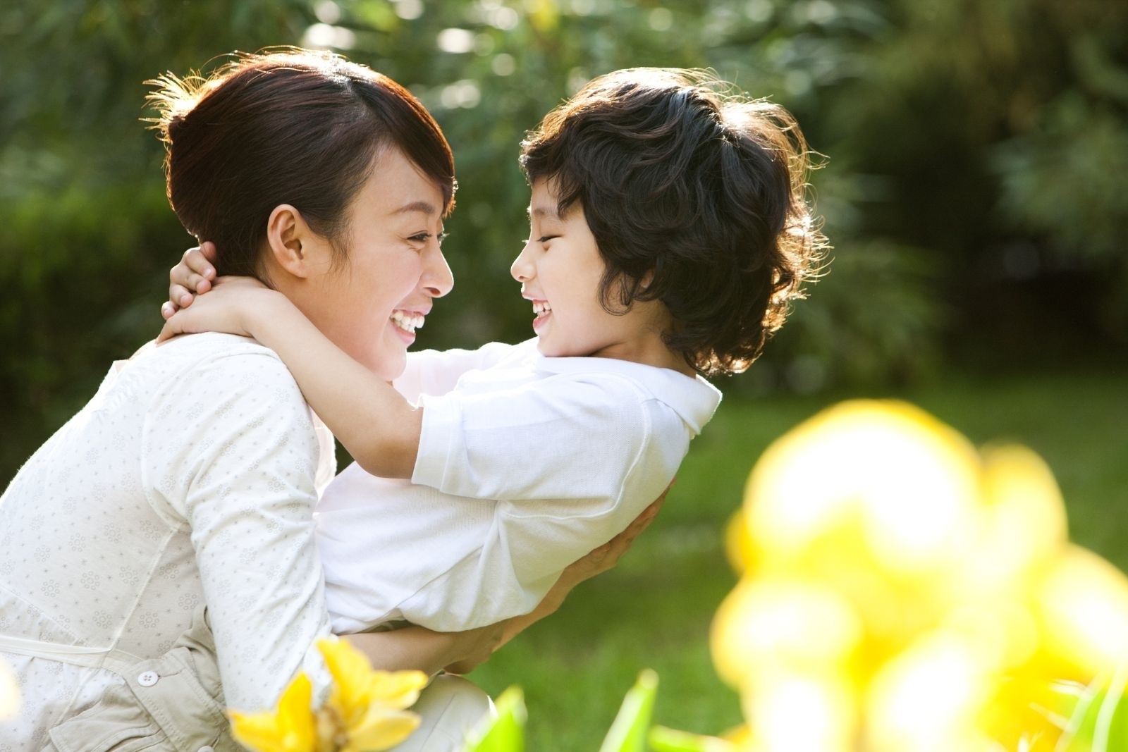 Giải mã giấc mơ thấy mẹ: Dự báo và số đề liên quan